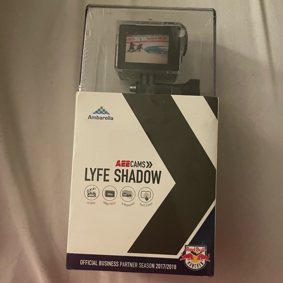 Ambarella AEE Cams Lyfe Shadow Touchscreen Video Camera Brand New
